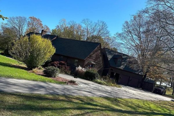 WhatsApp Image 2025-08-29 at 19.31.05 (1)